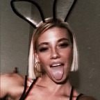 annie_the_fit_bunny avatar