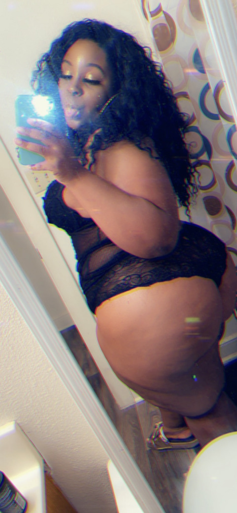 Header of lustfulcurves1