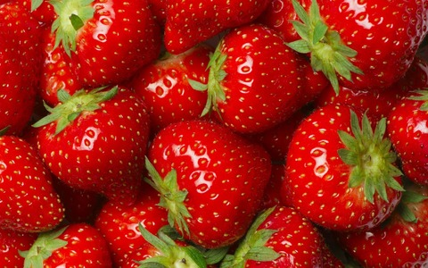 Header of strawberrycal